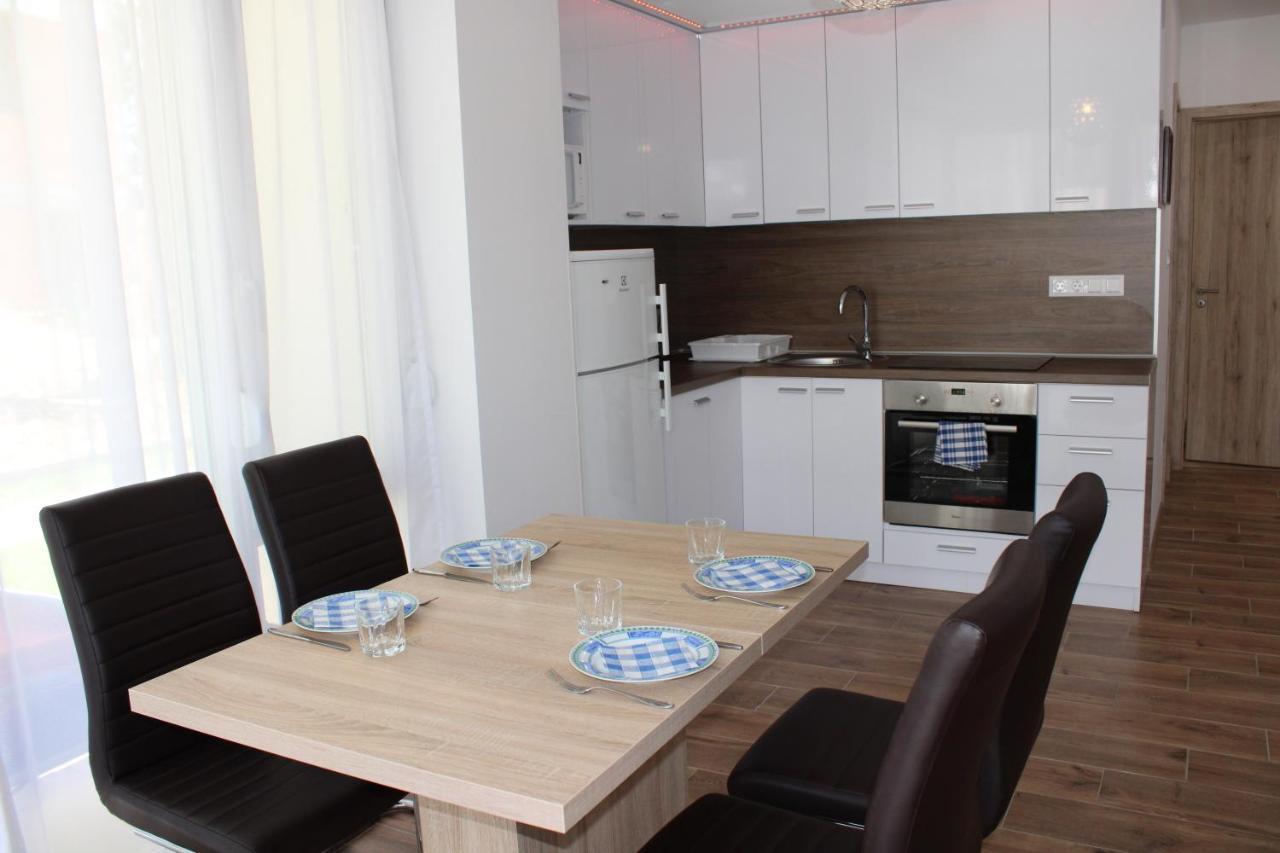 Nella Apartman Apartment ชิโอฟก ภายนอก รูปภาพ